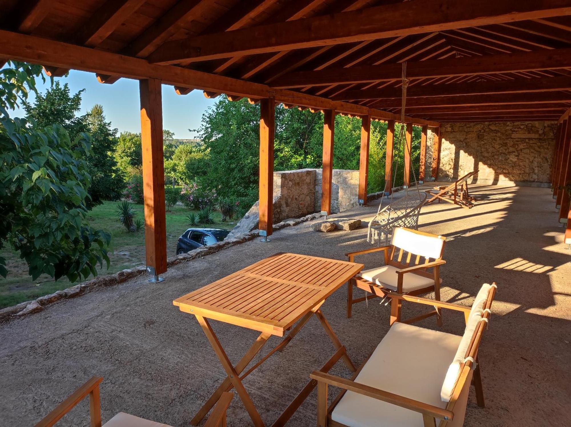 Apartamento Jankovich Castle Benkovac Exterior foto